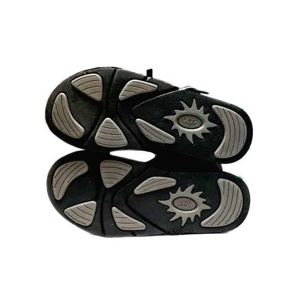 ▪︎▪︎SOLD▪︎▪︎UGG Kensington Womens Water Resistant Biker Moto Black Sheepskin - Picture 11 of 11